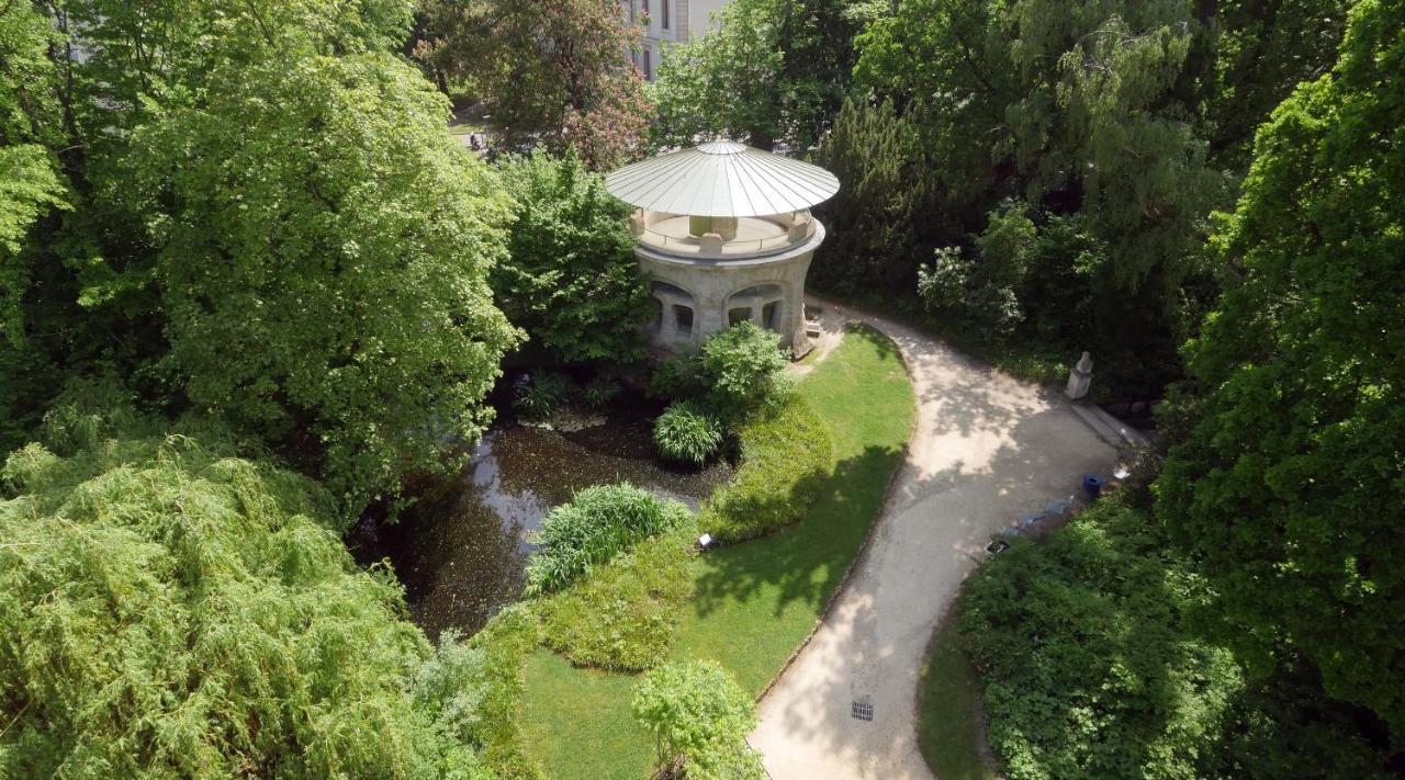Nancy Ville المظهر الخارجي الصورة
